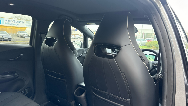 BYD Dolphin 150kW Design 60.4kWh 5dr Auto Electric Hatchback